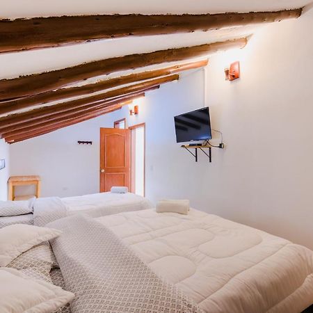 Hostal Dona Eliza Bogota Buitenkant foto