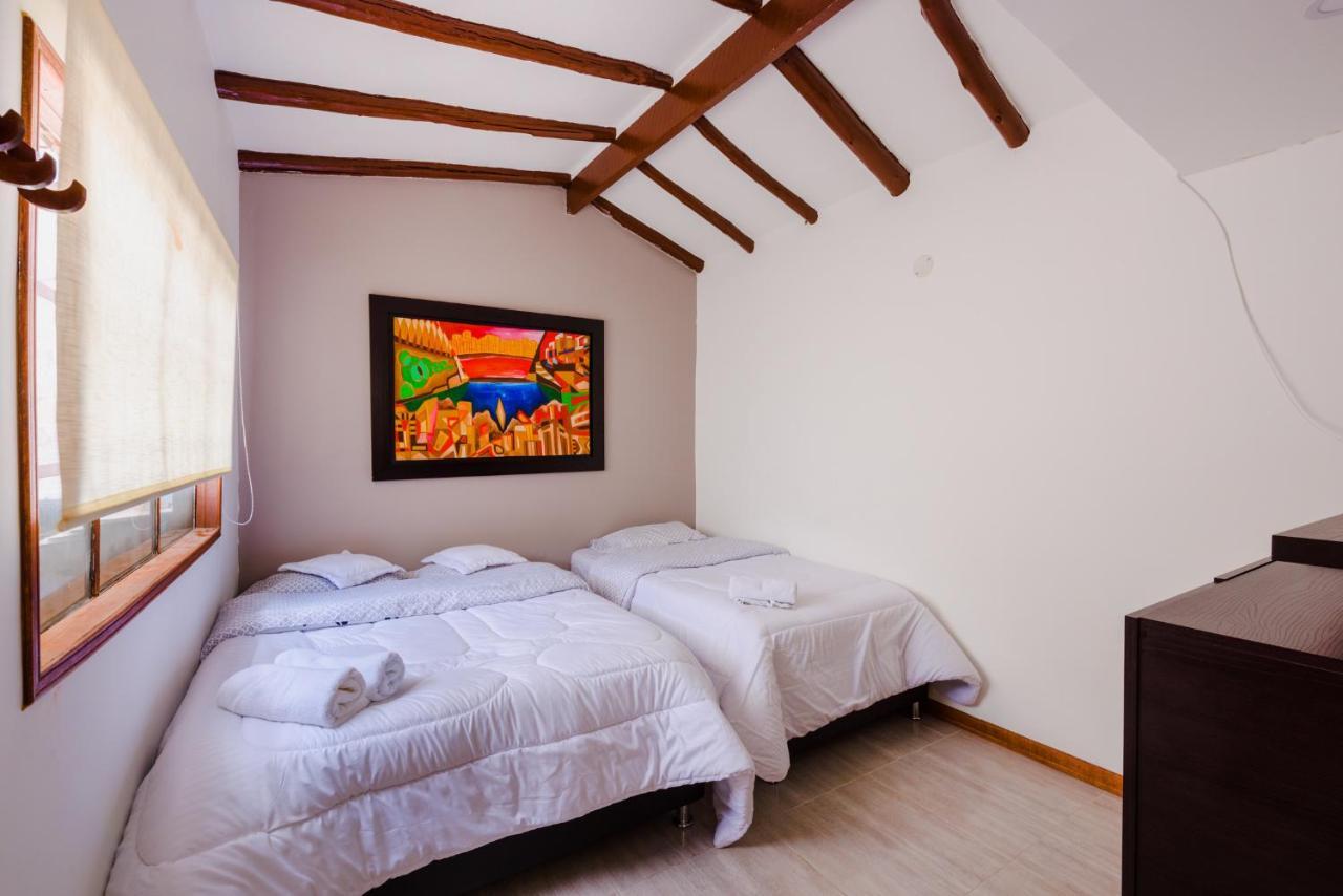 Hostal Dona Eliza Bogota Buitenkant foto